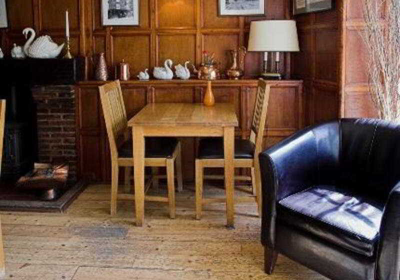 The Three Swans Hotel, Hungerford, Berkshire