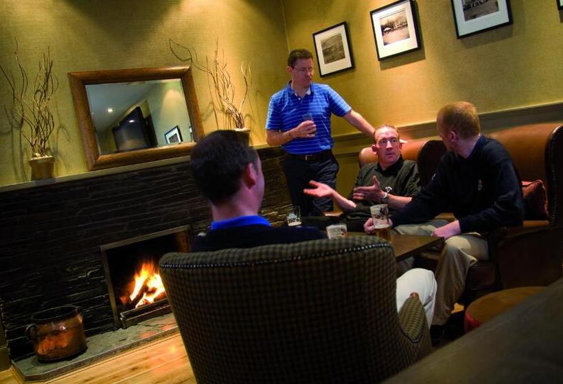 فندق The Tontine