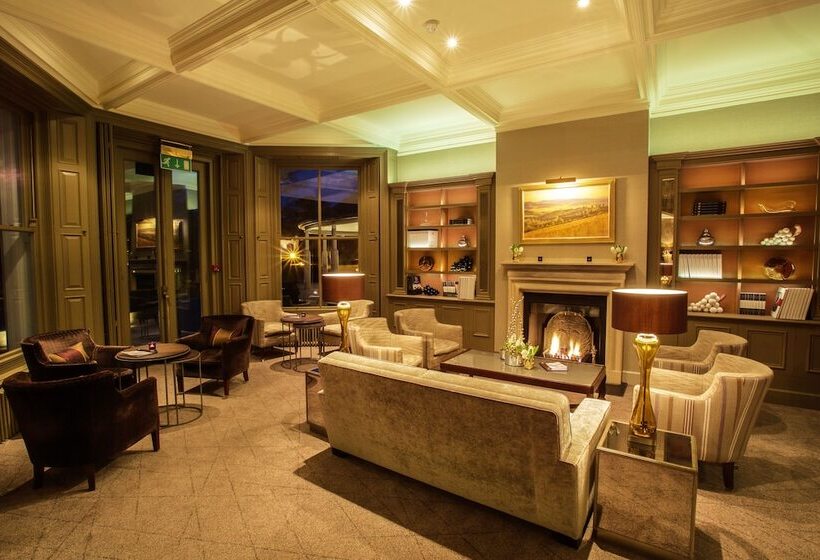 The Vineyard Hotel & Spa