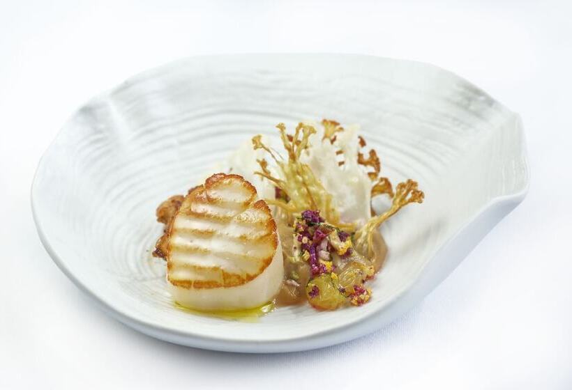 The Vineyard Hotel & Spa