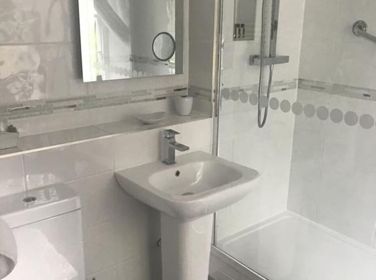 בית מלון כפרי White Hart