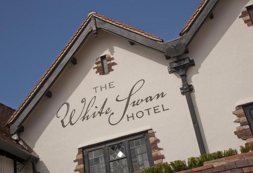 Отель The White Swan