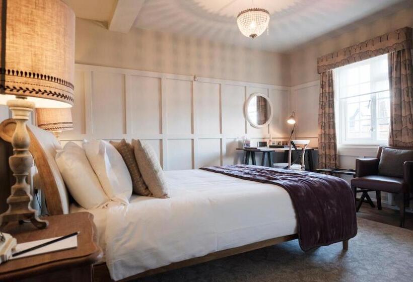 Отель The White Swan