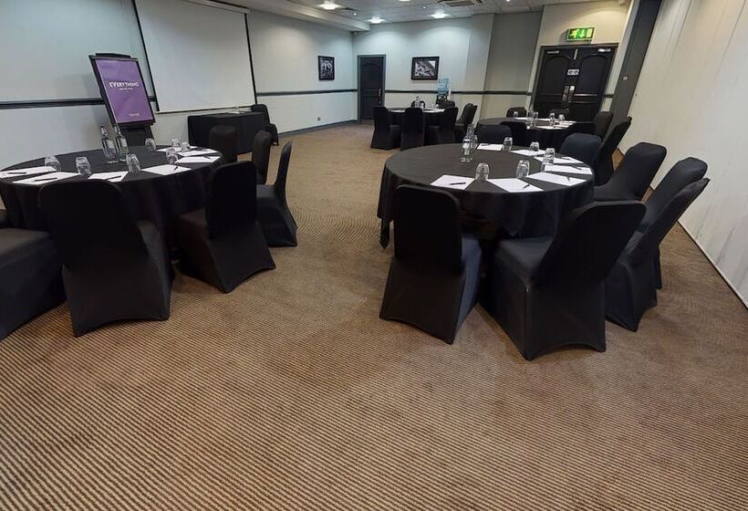 Village Hotel Liverpool