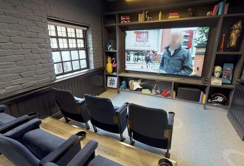 Village Hotel Liverpool