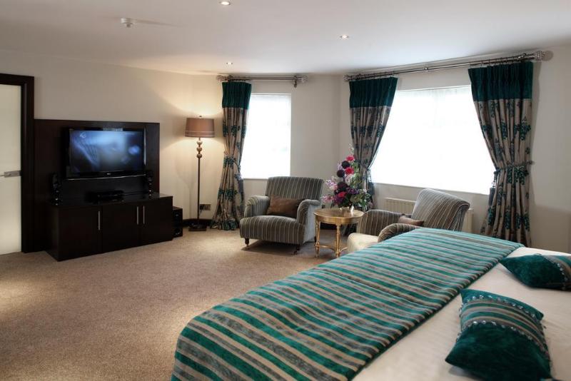 Отель Waterfoot