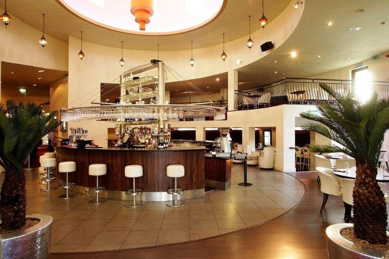 Отель Waterfoot