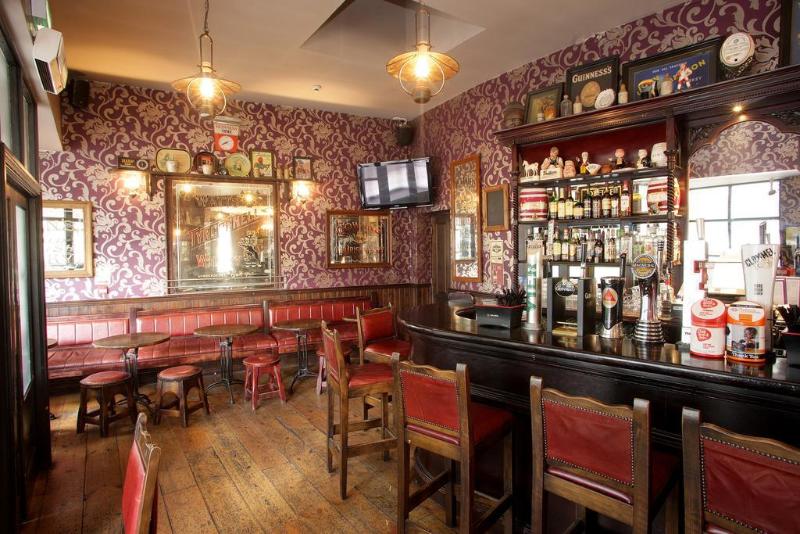 Отель Waterfoot