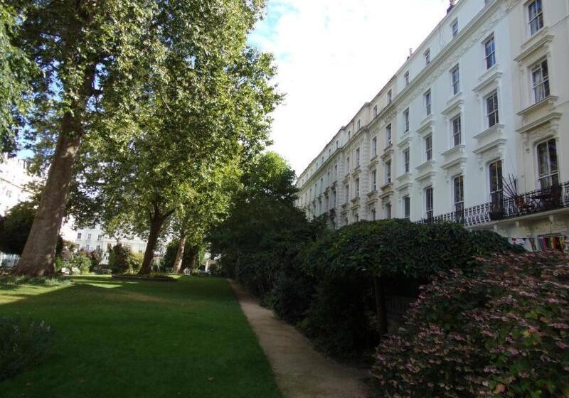 Отель Wedgewood