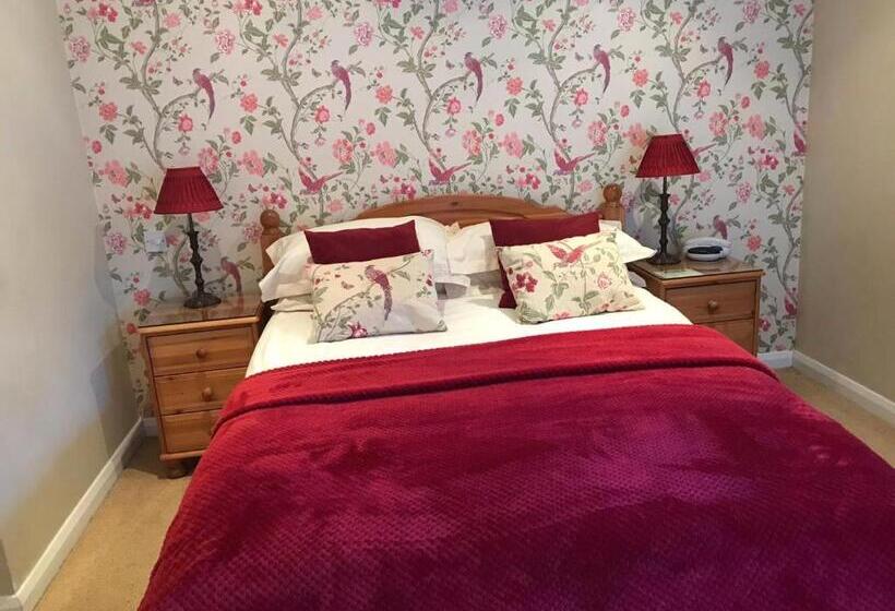 ホテル West Lodge