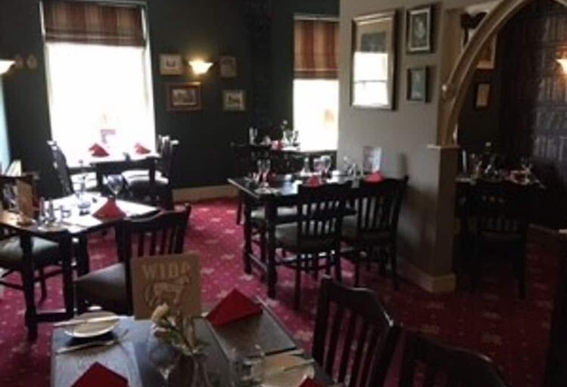 בית מלון כפרי White Horse Farm Inn