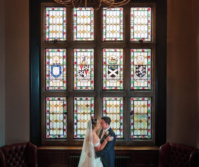 בית מלון כפרי Woodland Manor