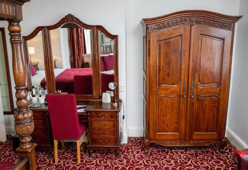 Rising Sun Hotel By Greene King Inns