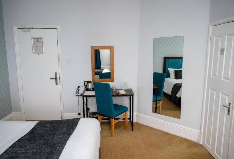 Rising Sun Hotel By Greene King Inns