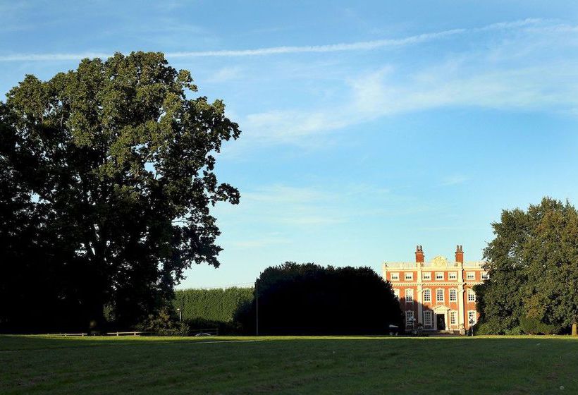 Swinfen Hall Hotel