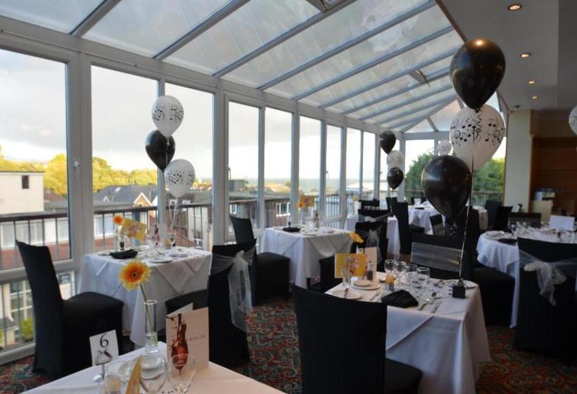 The Riviera Hotel & Apartments   Alum Chine