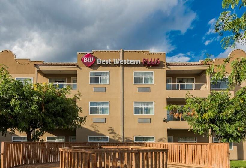 Best Western Plus Osoyoos Hotel And Suites