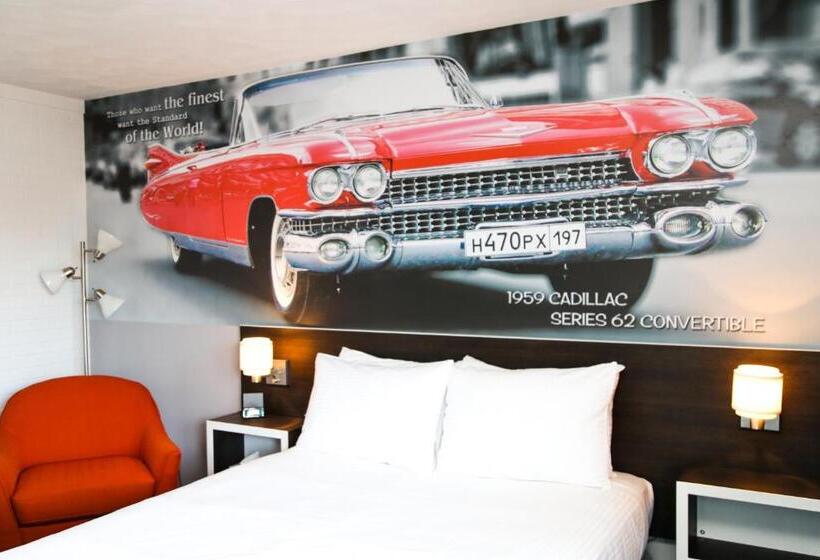 Cadillac Motel Niagara