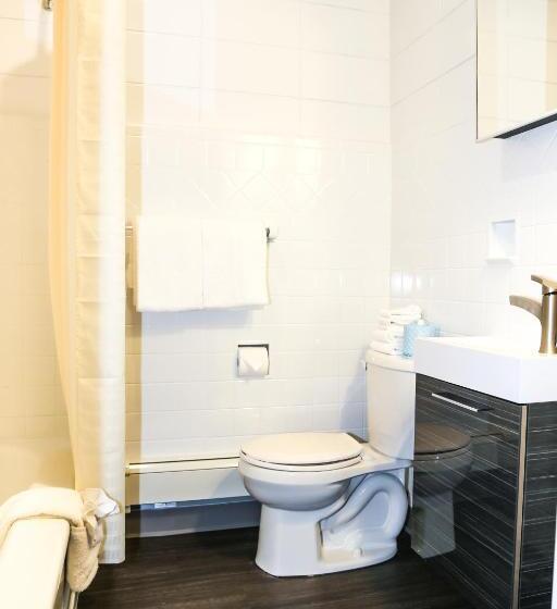 Cadillac Motel Niagara