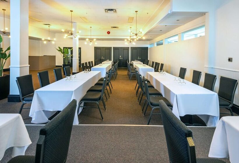 Chateau Cartier Hotel & Resort Ascend Hotel Collection