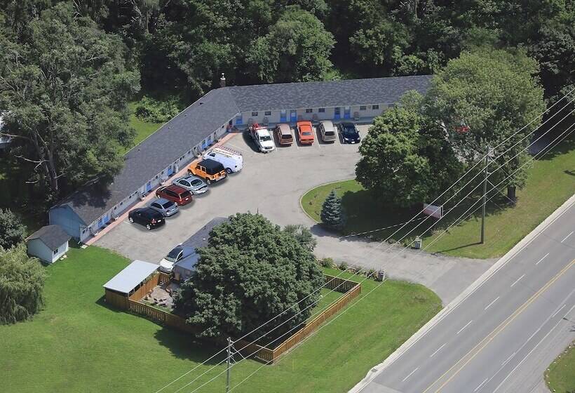 Davidson Motel