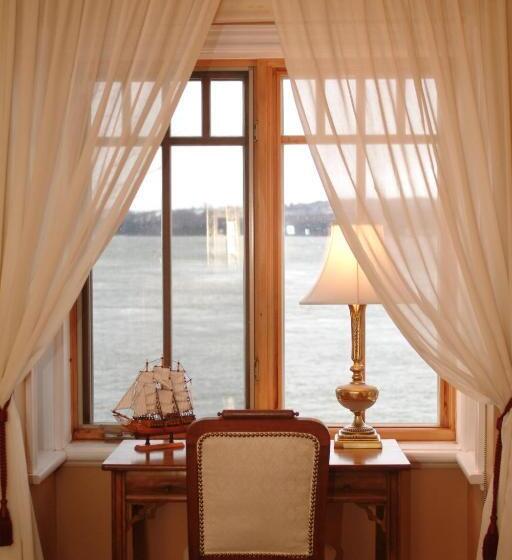 Goéliche Hotel Et Appartement