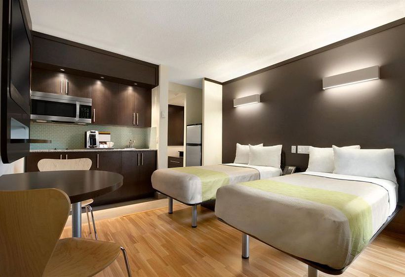 Studio 6 Downtown Toronto