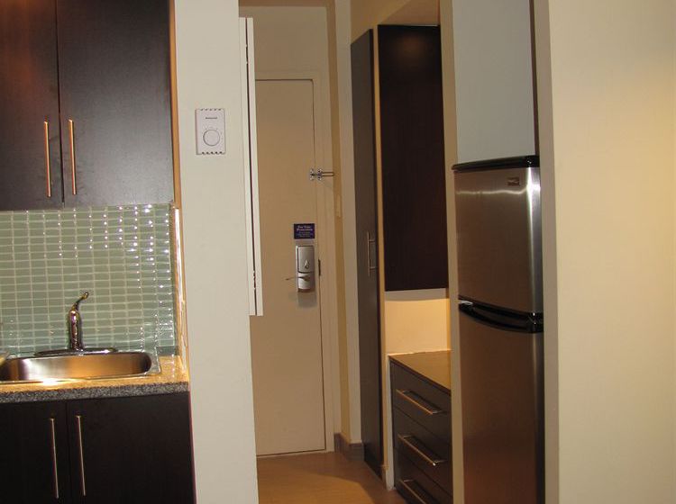 Studio 6 Downtown Toronto