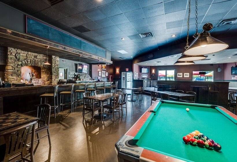 Heritage Inn Hotel & Convention Centre   High River