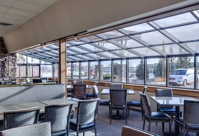 Heritage Inn Hotel & Convention Centre   High River