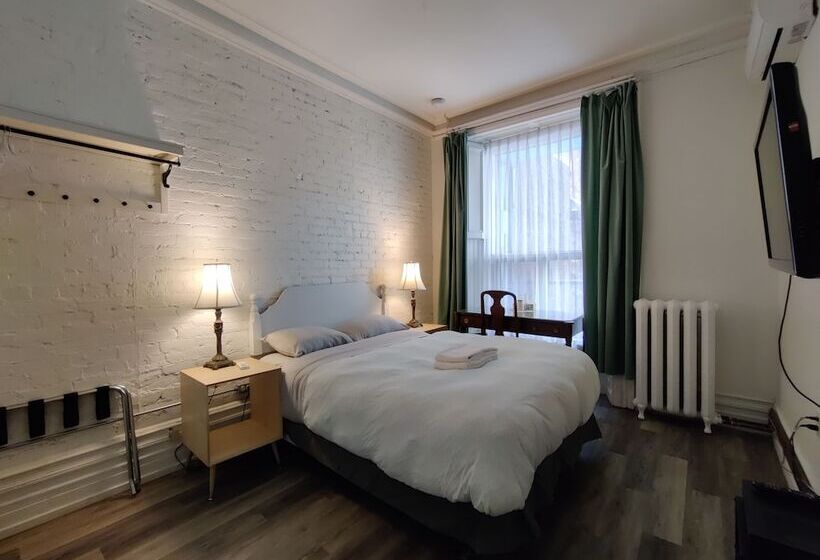 ホテル Ambrose House & Cafe   Self Check In Guesthouse