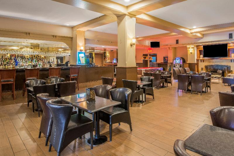 호텔 Armon Plaza Montreal Airpt, Trademark Collection By Wyndham