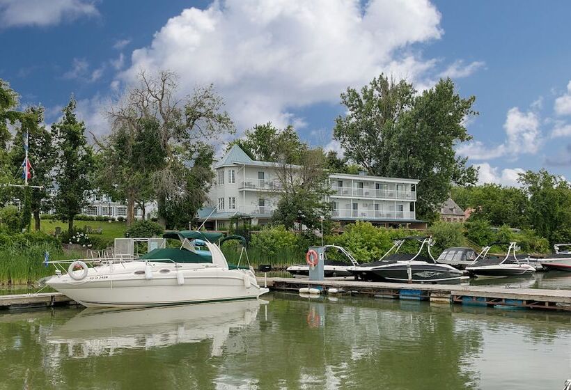 Отель Auberge Handfield Et Spa