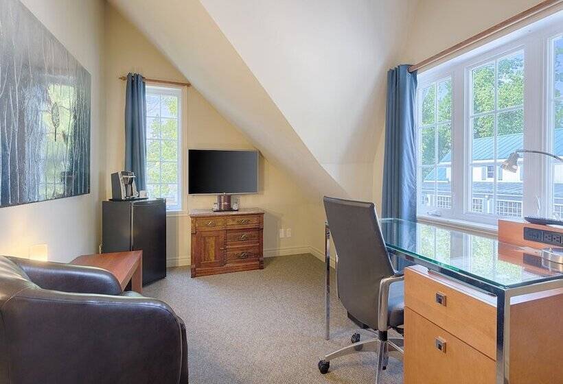 Отель Auberge Handfield Et Spa