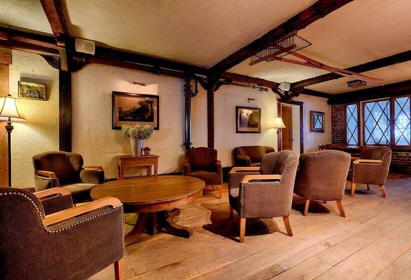 Отель Auberge Handfield Et Spa