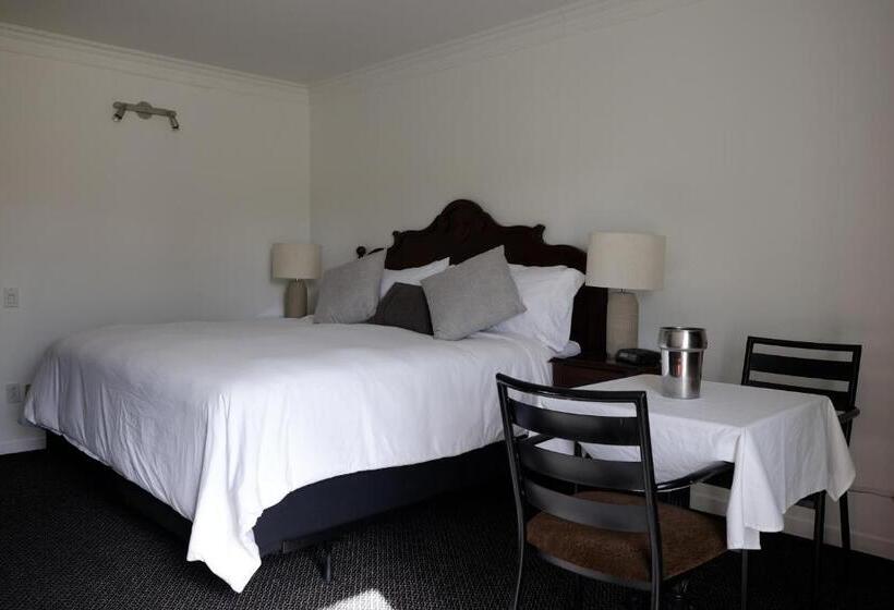 ホテル Auberge La Camarine