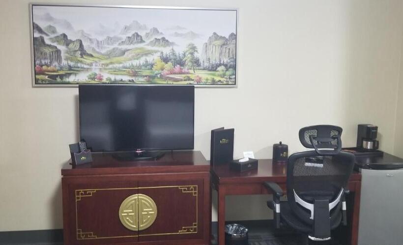 ホテル Baymont By Wyndham Montreal Airport