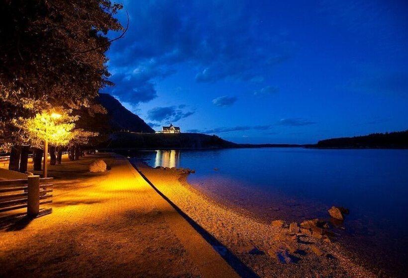 فندق Bayshore Inn & Spa