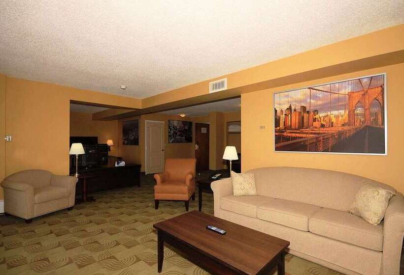 בית מלון כפרי Days Inn By Wyndham Airdrie