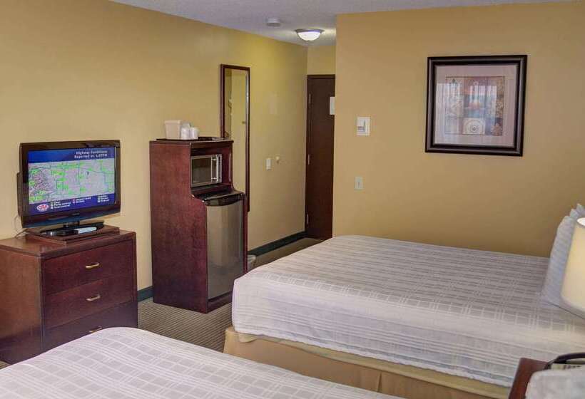 בית מלון כפרי Days Inn By Wyndham Airdrie