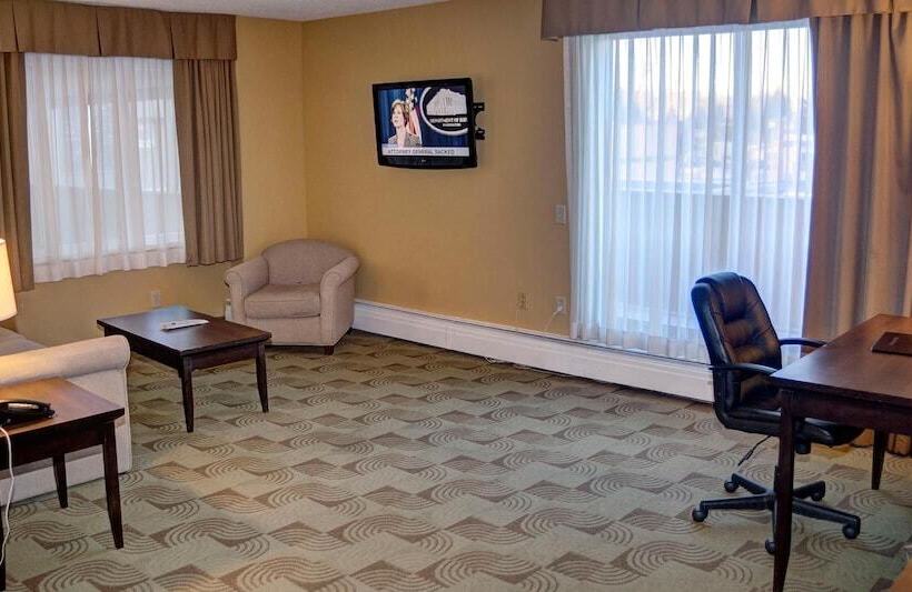 בית מלון כפרי Days Inn By Wyndham Airdrie