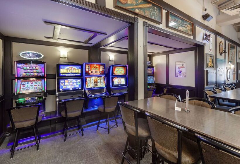 בית מלון כפרי Best Western High Road Inn