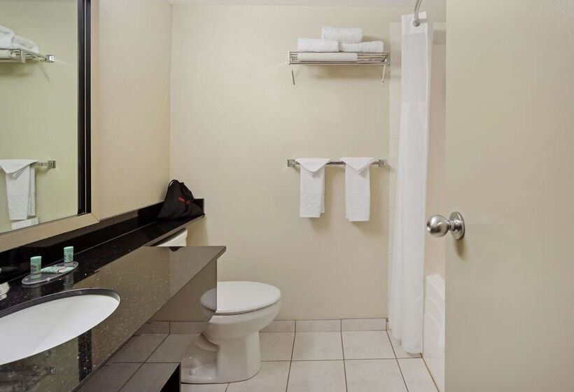 فندق Best Western High Road Inn