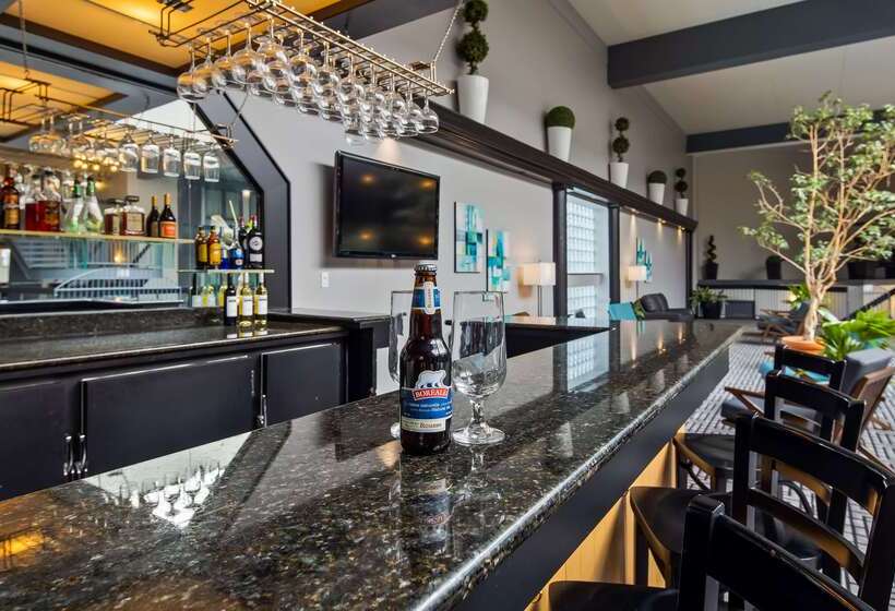 酒店 Best Western Laval Montreal & Conference Centre