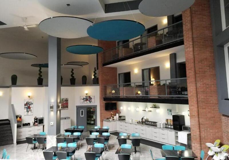 酒店 Best Western Laval Montreal & Conference Centre