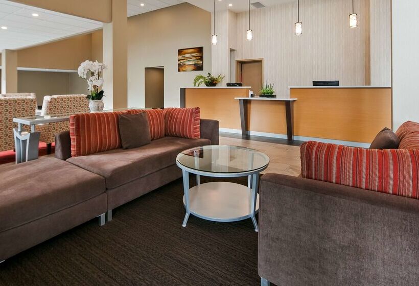 בית מלון כפרי Best Western Plus Burnaby