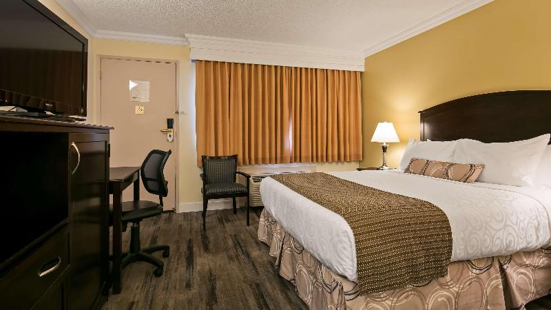 בית מלון כפרי Best Western Plus Burnaby