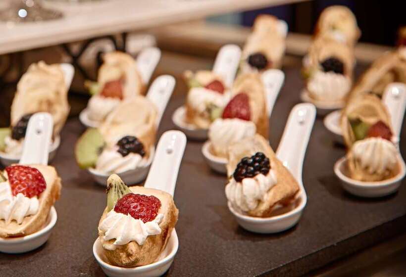 בית מלון כפרי Best Western Premier Denham Inn & Suites