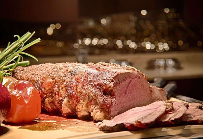 בית מלון כפרי Best Western Premier Denham Inn & Suites