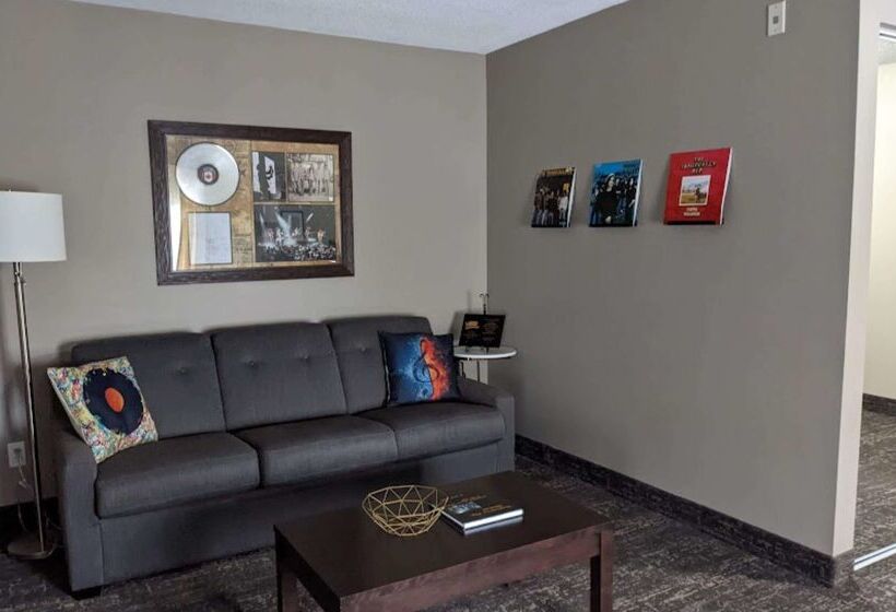 فندق Best Western Swan Castle Inn